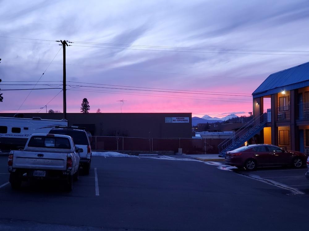 Motel West Bend Buitenkant foto