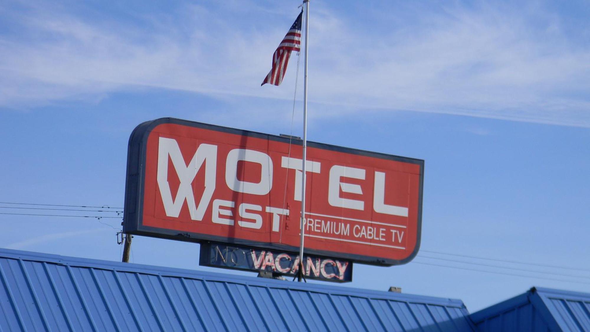 Motel West Bend Buitenkant foto