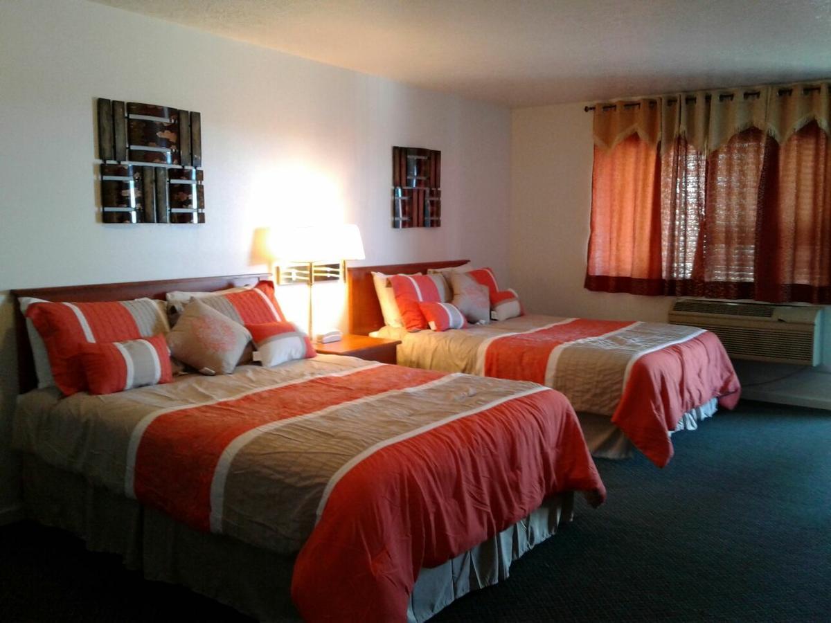 Motel West Bend Buitenkant foto