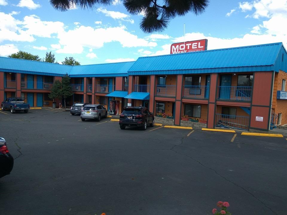 Motel West Bend Buitenkant foto