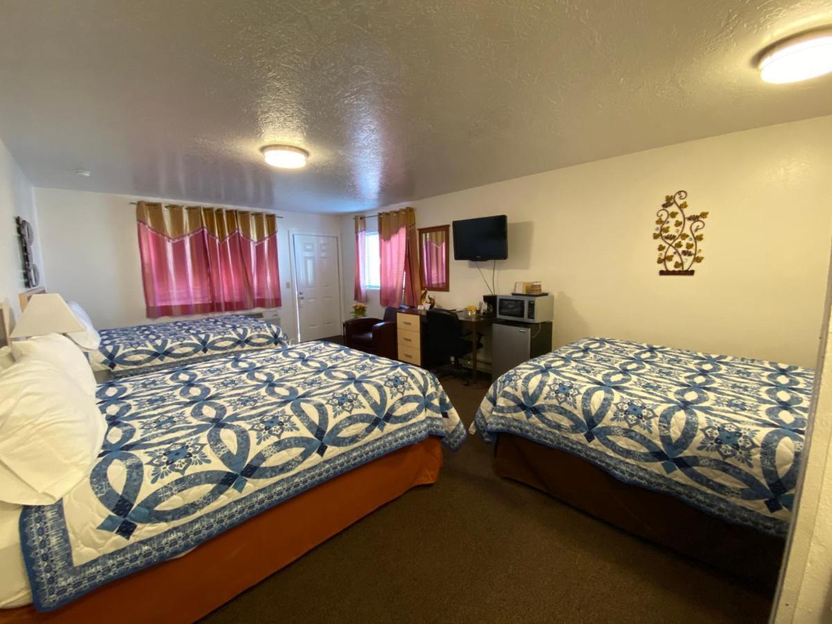 Motel West Bend Buitenkant foto